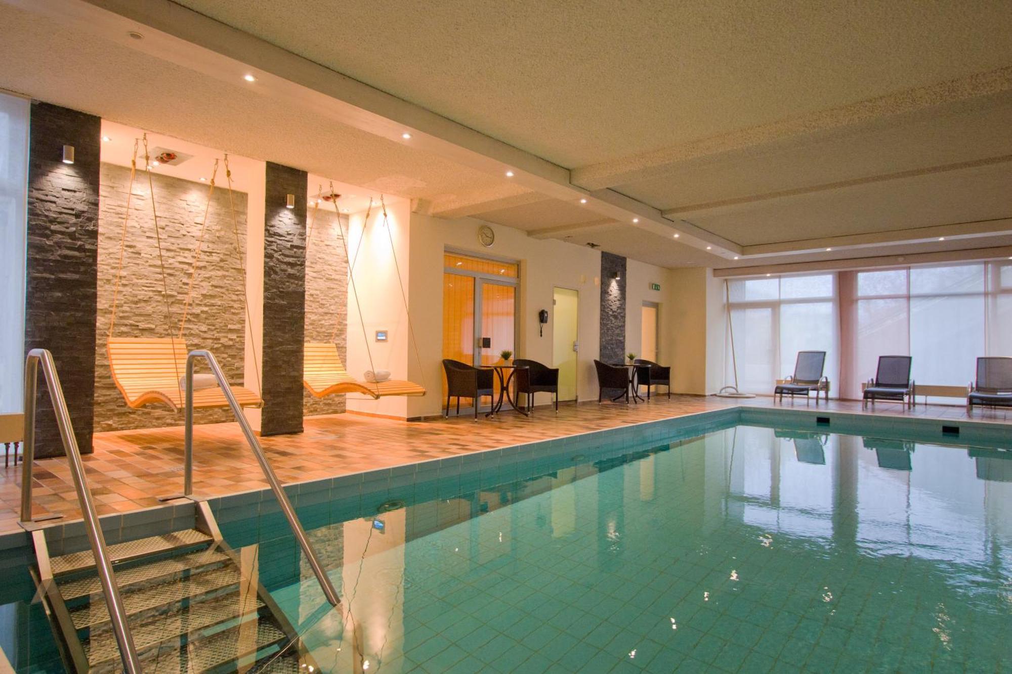Hotel Hanses-Braeutigam Schmallenberg Bagian luar foto