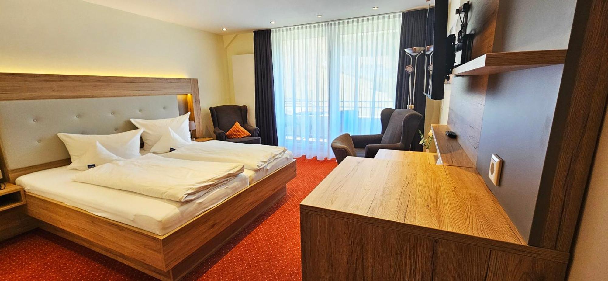 Hotel Hanses-Braeutigam Schmallenberg Bagian luar foto