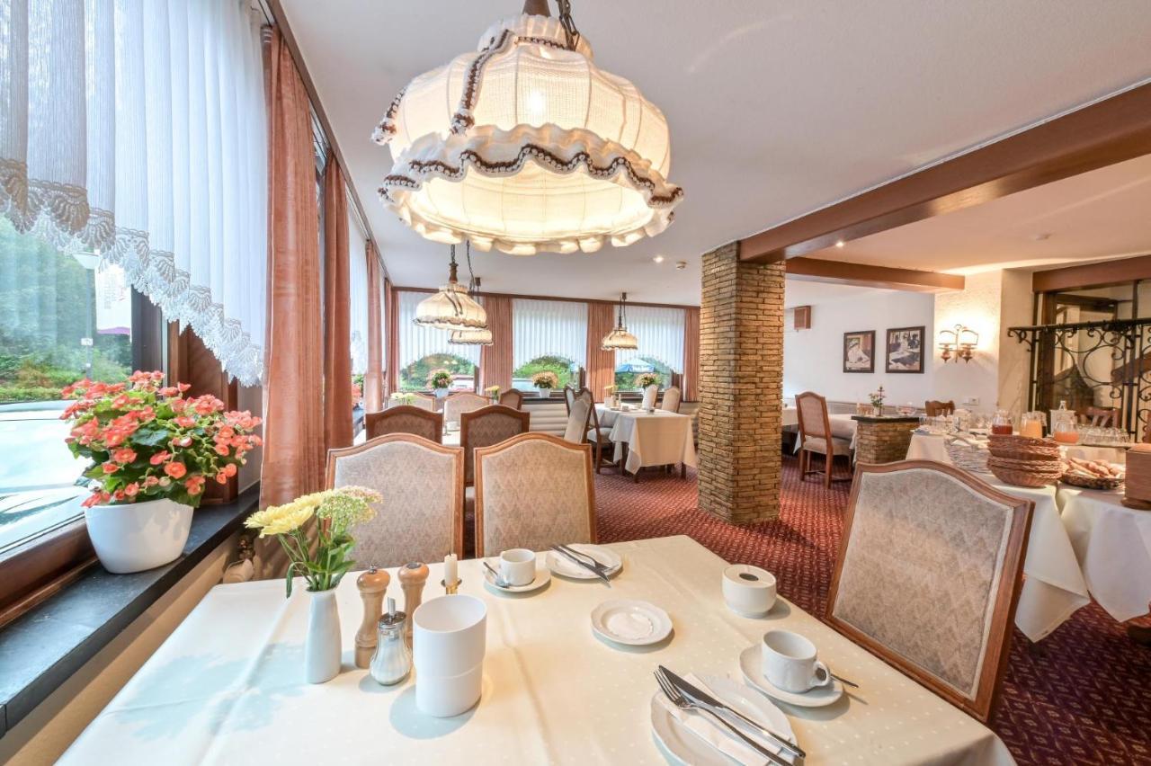 Hotel Hanses-Braeutigam Schmallenberg Bagian luar foto