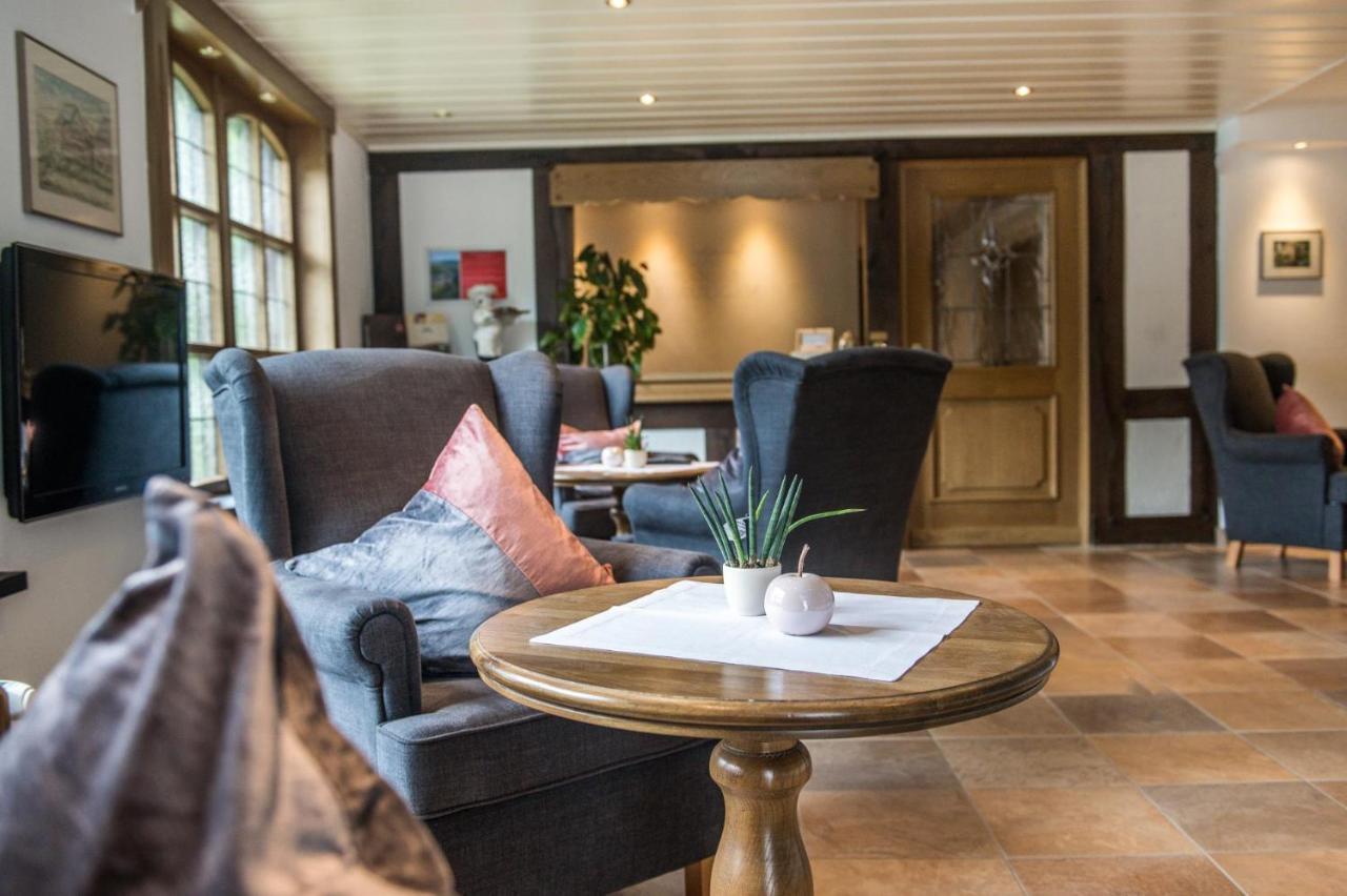 Hotel Hanses-Braeutigam Schmallenberg Bagian luar foto